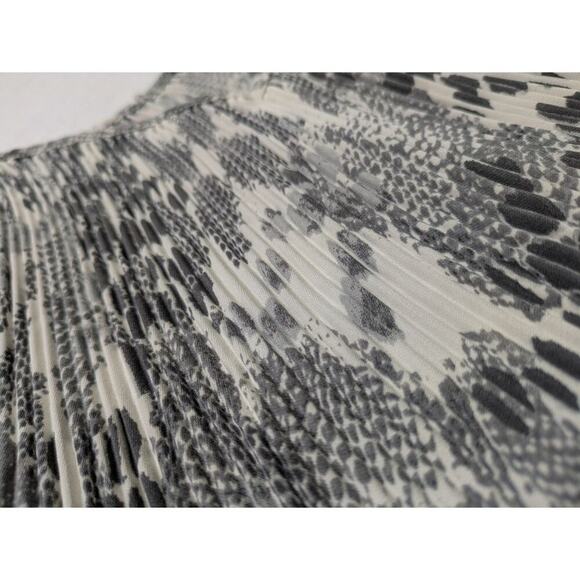 Express Camisole Womens Small Animal Print Adjustable Straps Ribbed Relaxed Fit - Picture 6 of 8